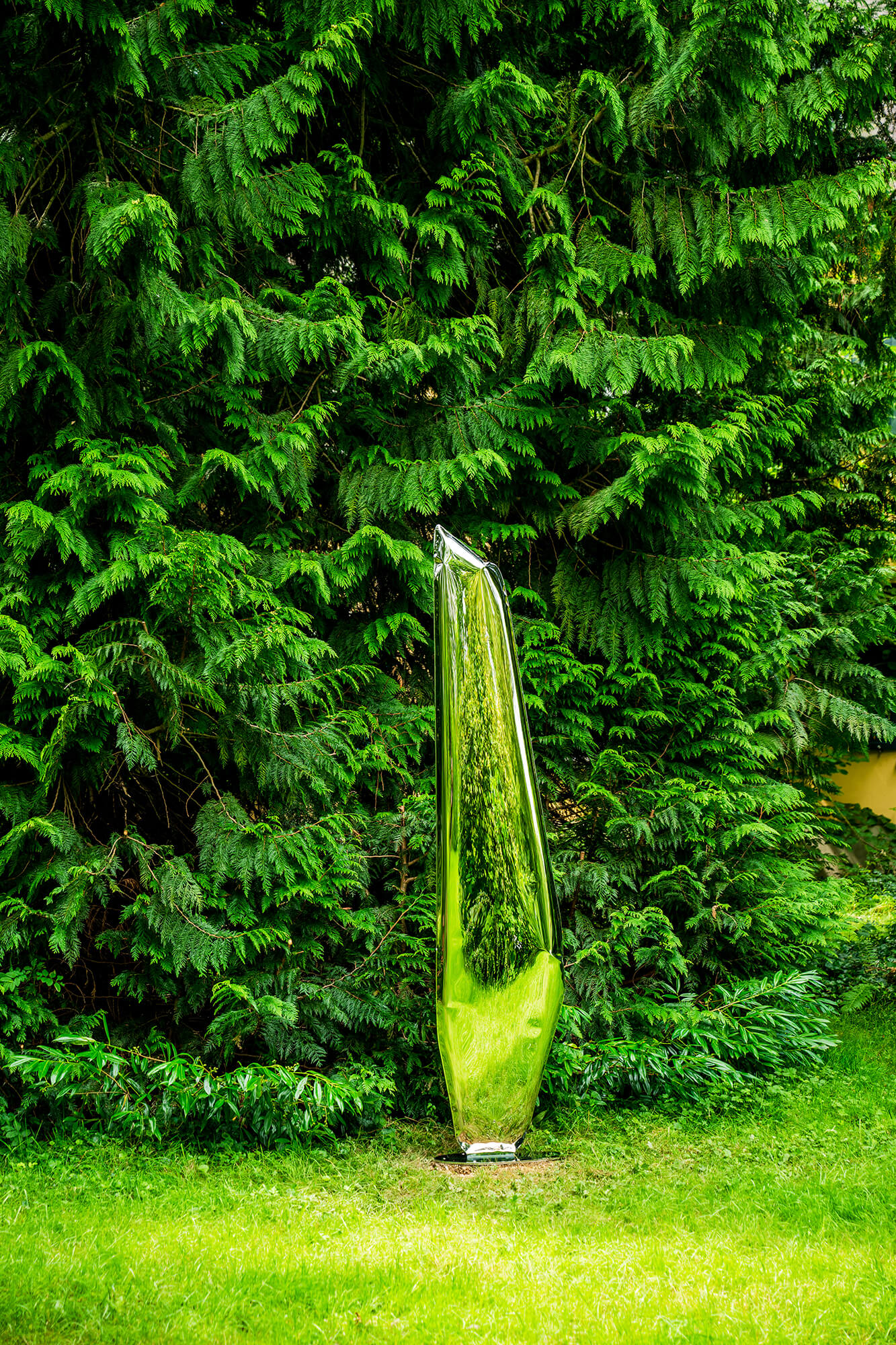 Zieta_SAIL_inox_polished_photo_Paul Meixner