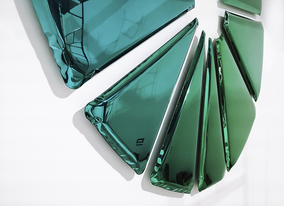 Zieta_NUCLEUS_emerald-sapphire_Gradient_Collection_3
